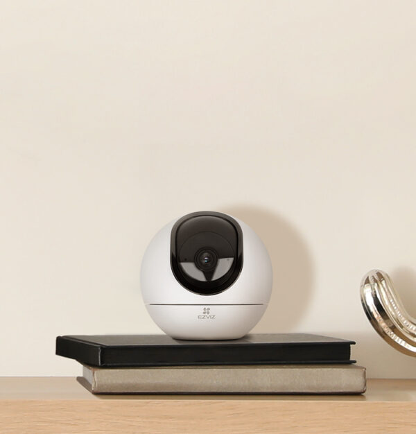 Ezviz 2K Smart Indoor Pan & Tilt Camera 4MP